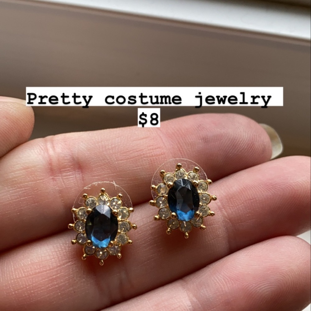 Rhinestone earrings